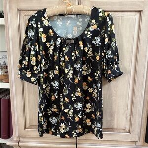 Notations Floral Black Women's Top sz M